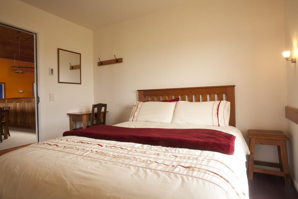 Old Bones Lodge Oamaru Rum bild